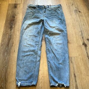 Sneak Peak girlfriend Jean. Size 13